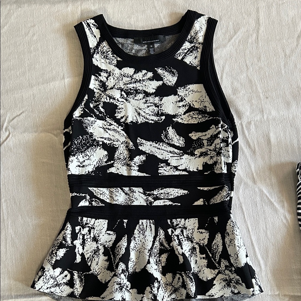 White House Black Market Black and White Floral Peplum Top